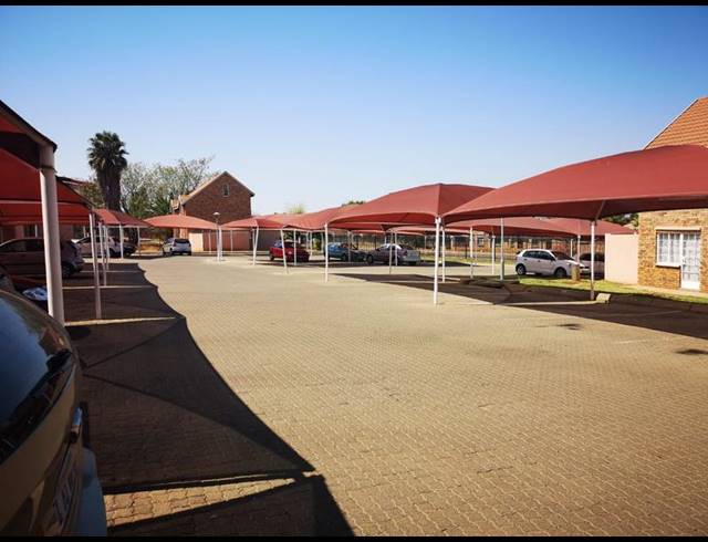 1 BEDROOM PROPERTY TO RENT IN PHILIP NEL PARK